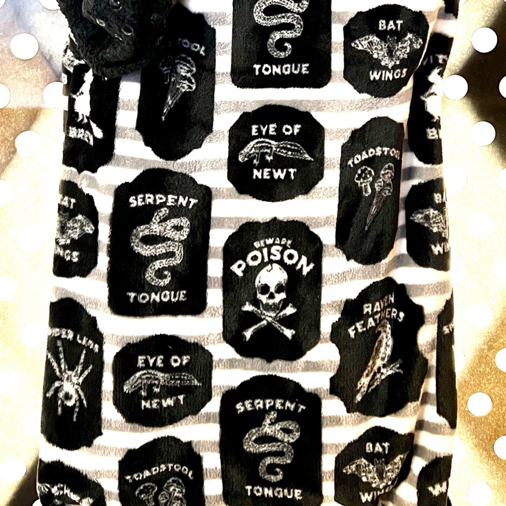 Halloween Poison Apothecary Labels Plush Throw Blanket + Fuzzy Sock Bat Headband